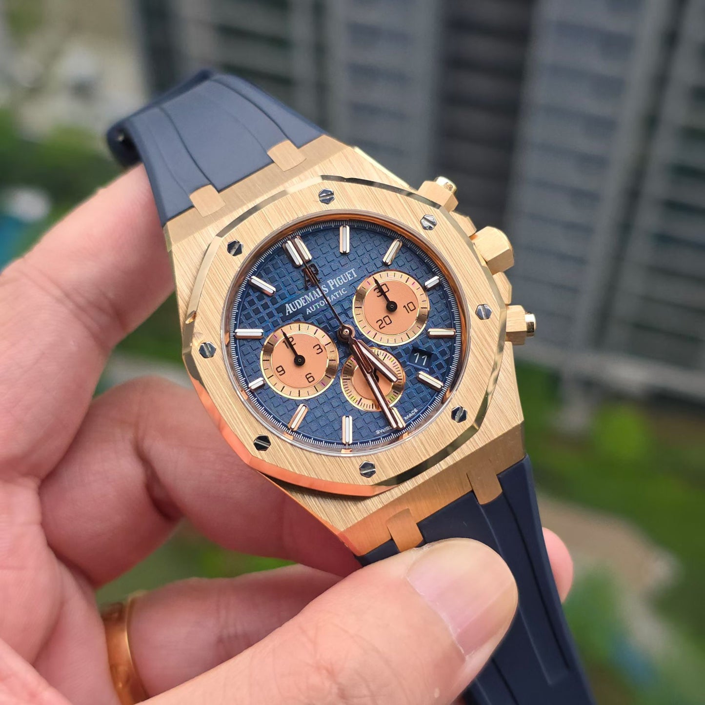 Royal Oak Chronograph Automatic 41mm Rose Gold Blue Dial