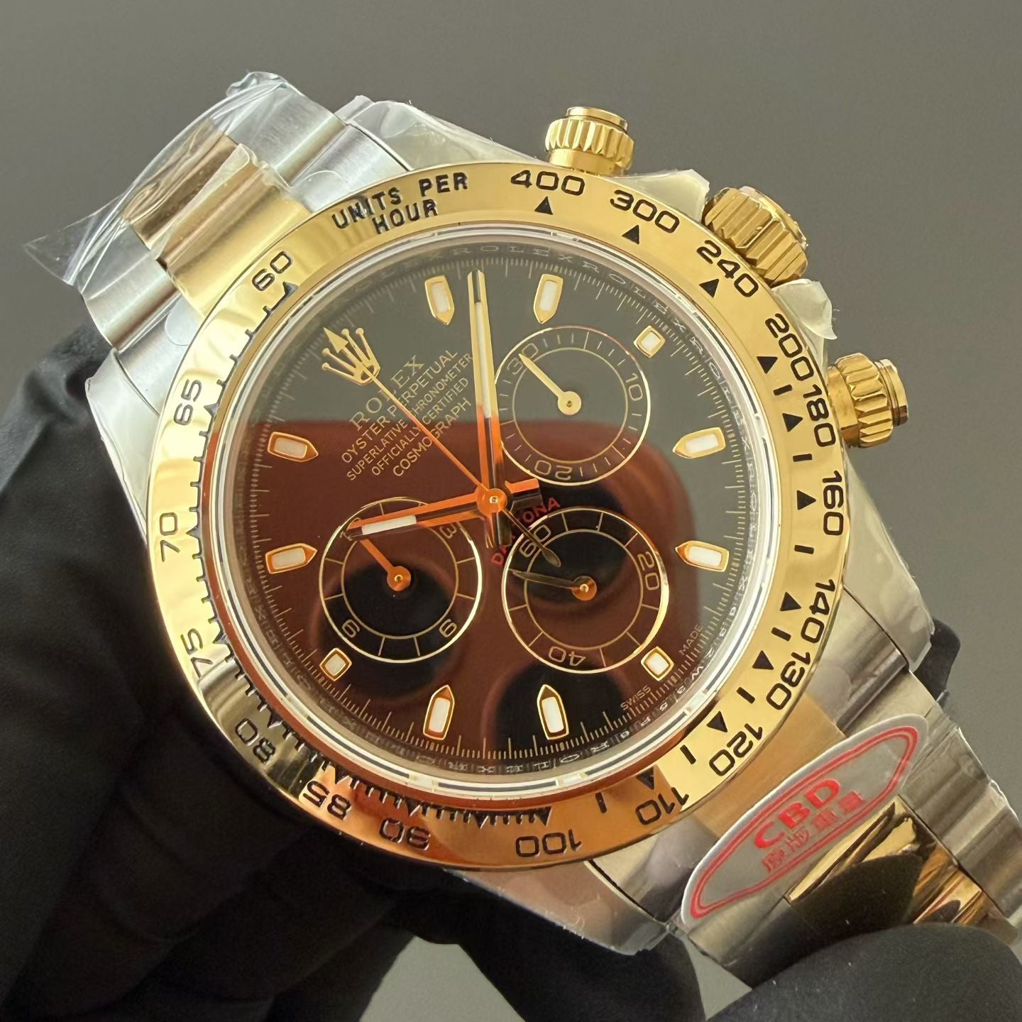 Daytona Cosmograph Two Tone Yellow Gold Black Dial Oyster Bracelet