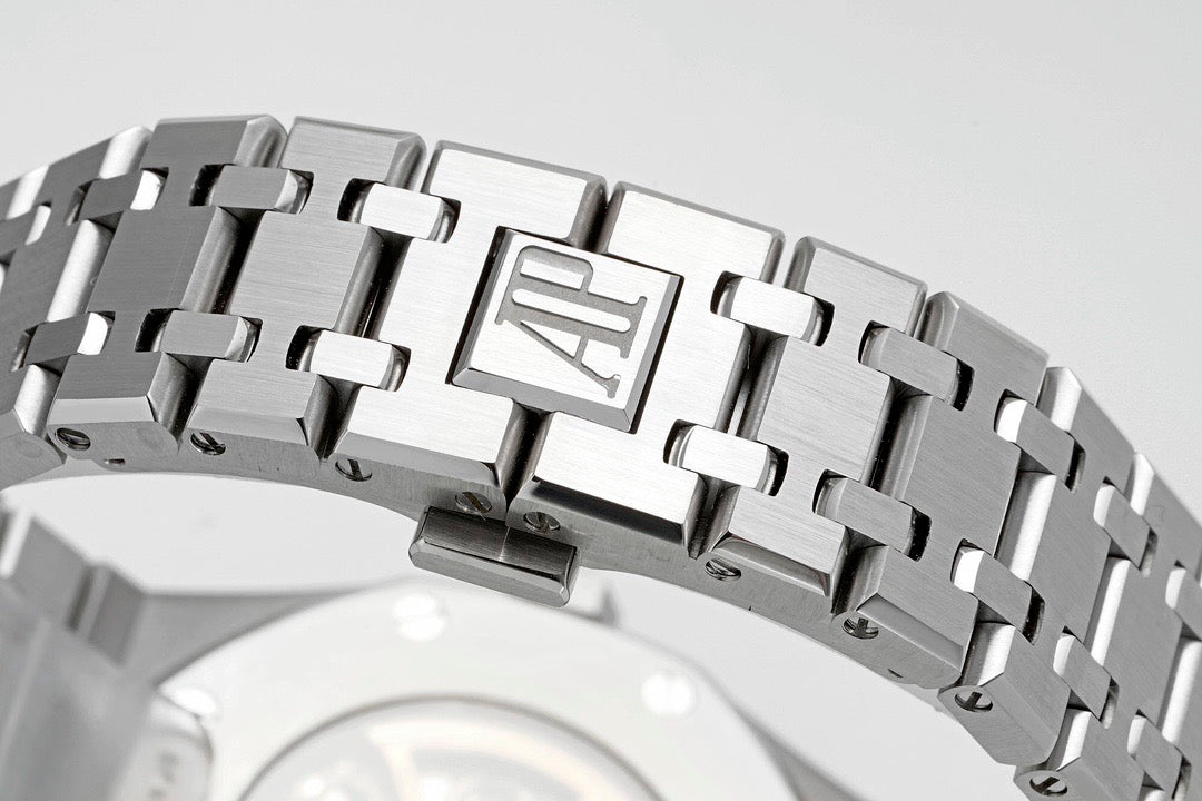 Royal Oak Skeleton Automatic