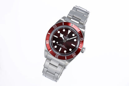 Black Bay Burgundy Red Dial Stainless Steel Diver Watch