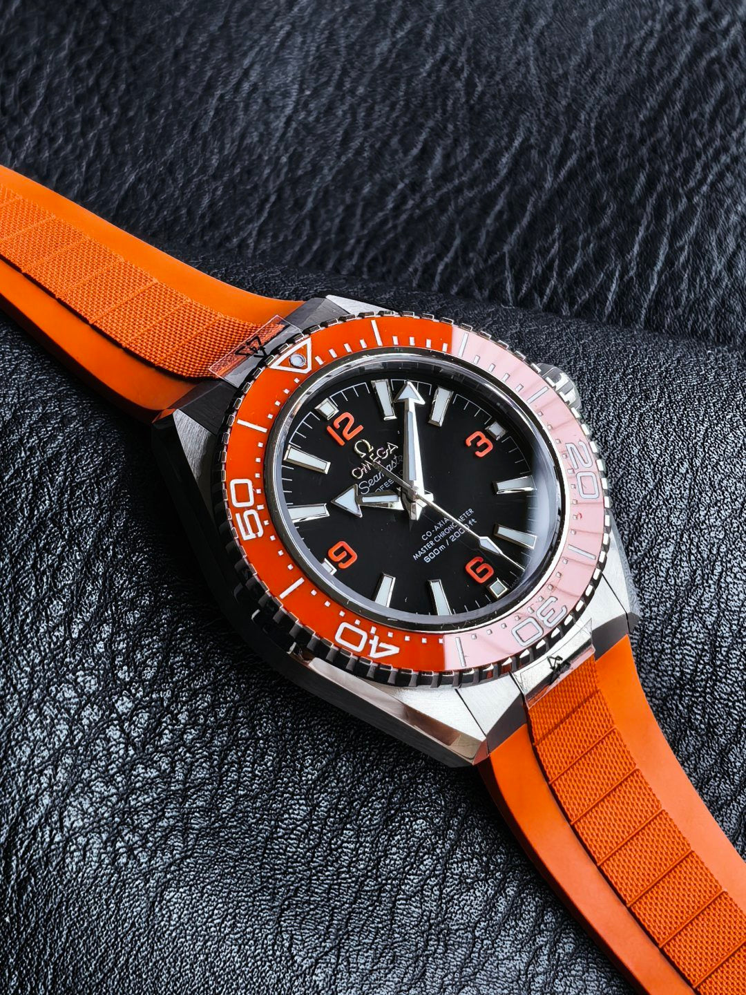 Seamaster Planet Ocean 600M Co-Axial Master Chronometer Rubber Strap