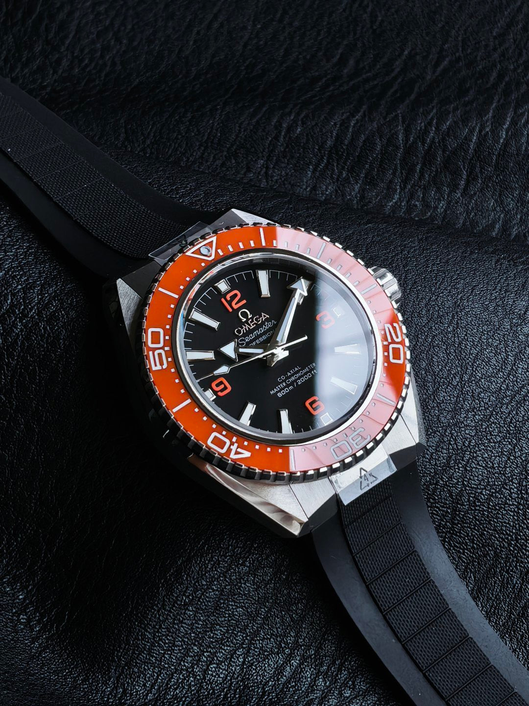 Seamaster Planet Ocean 600M Co-Axial Master Chronometer Rubber Strap