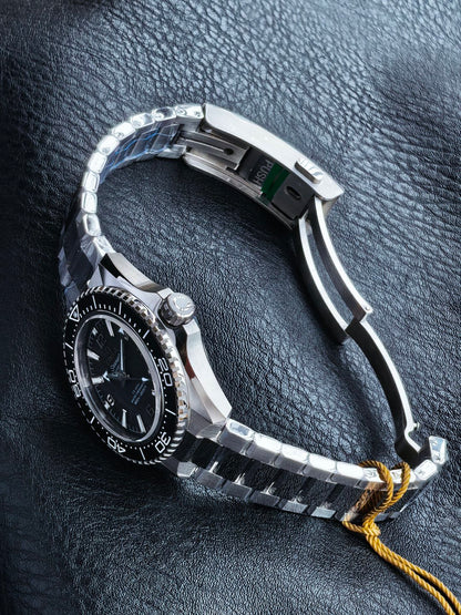Seamaster Planet Ocean 600M Co-Axial Master Chronometer Stainless Steel Bracelet