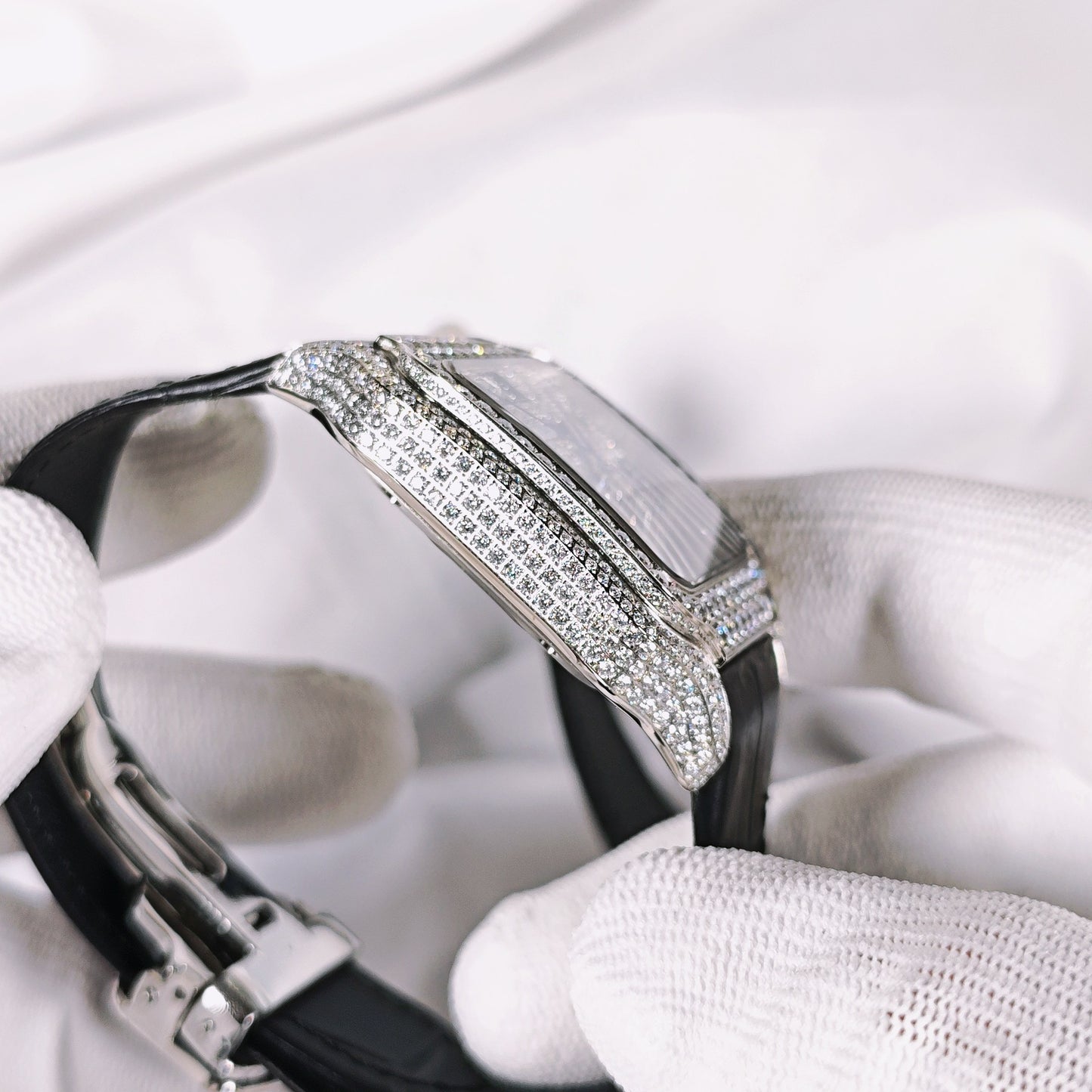 Santos Diamond Pavé Dial Leather Strap Watch