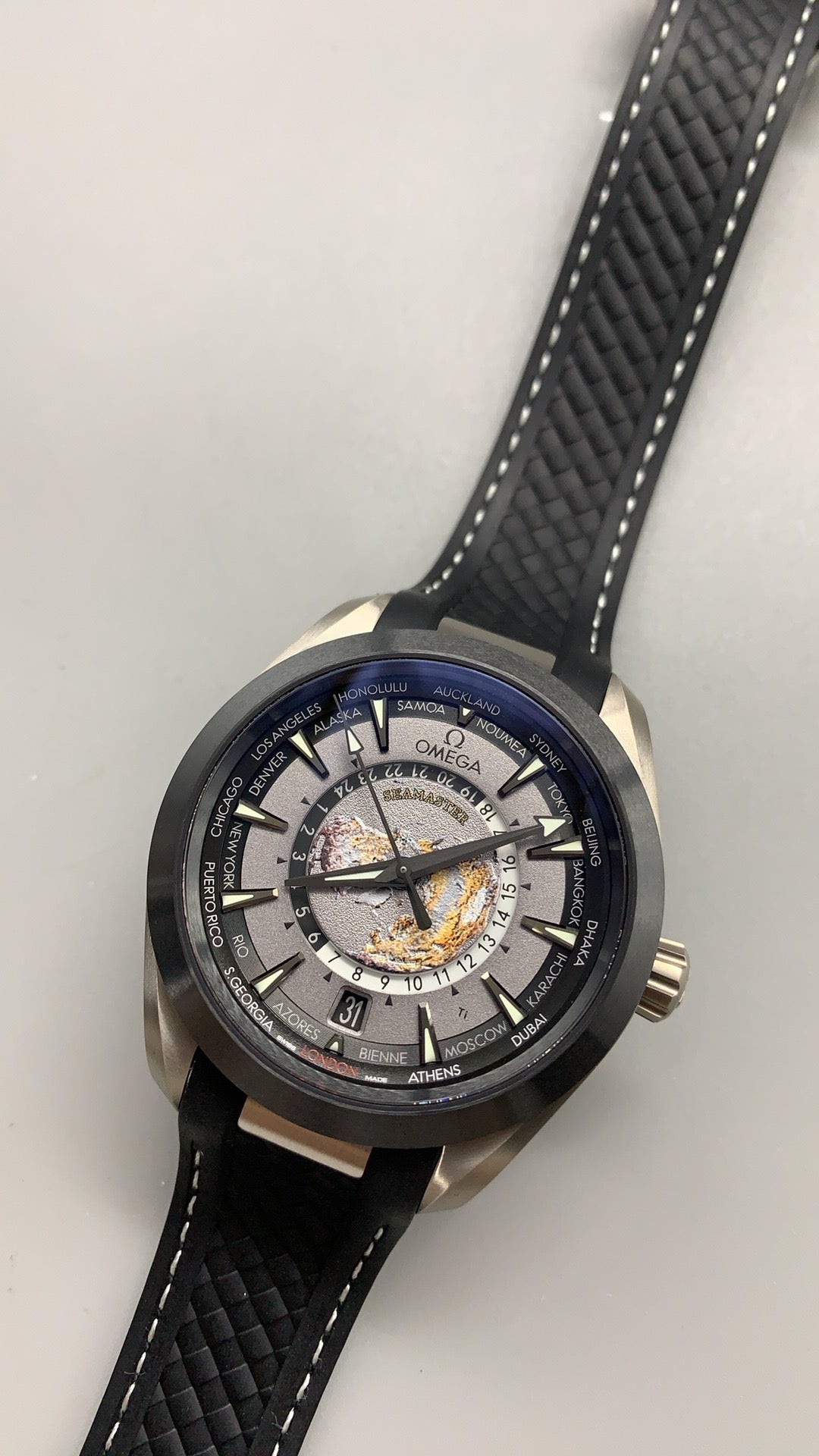Seamaster Aqua Terra Worldtimer Titanium