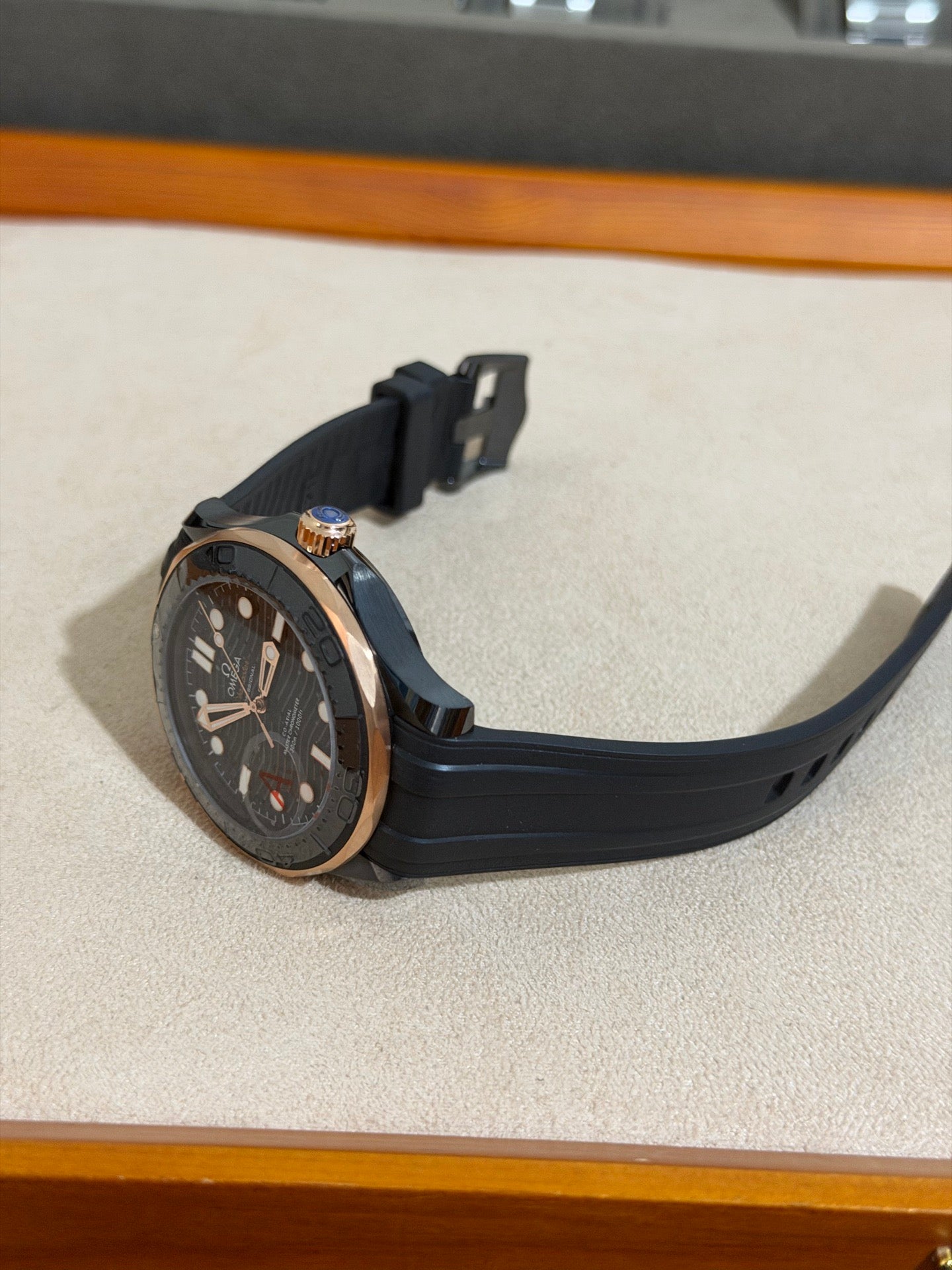 Seamaster Diver 300M Black Ceramic Sedna