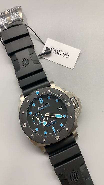 Luminor Submersible Military