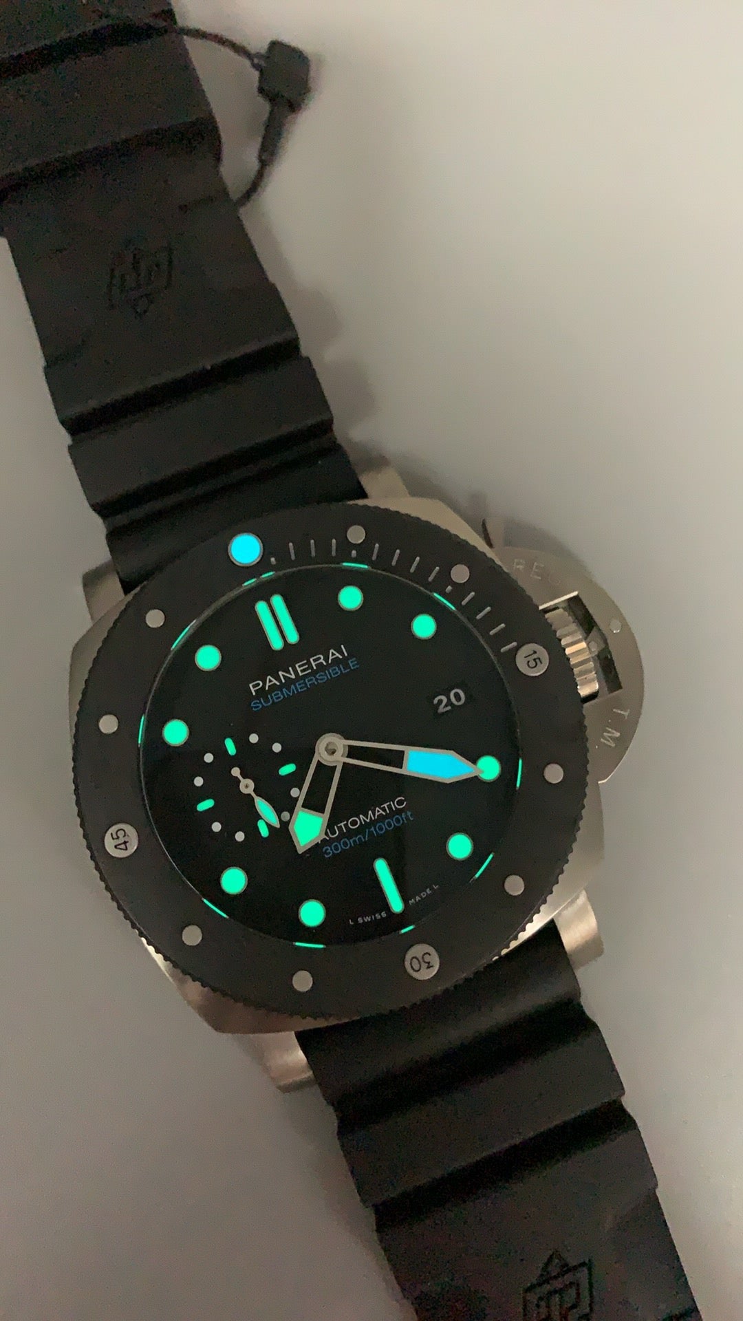 Luminor Submersible Military