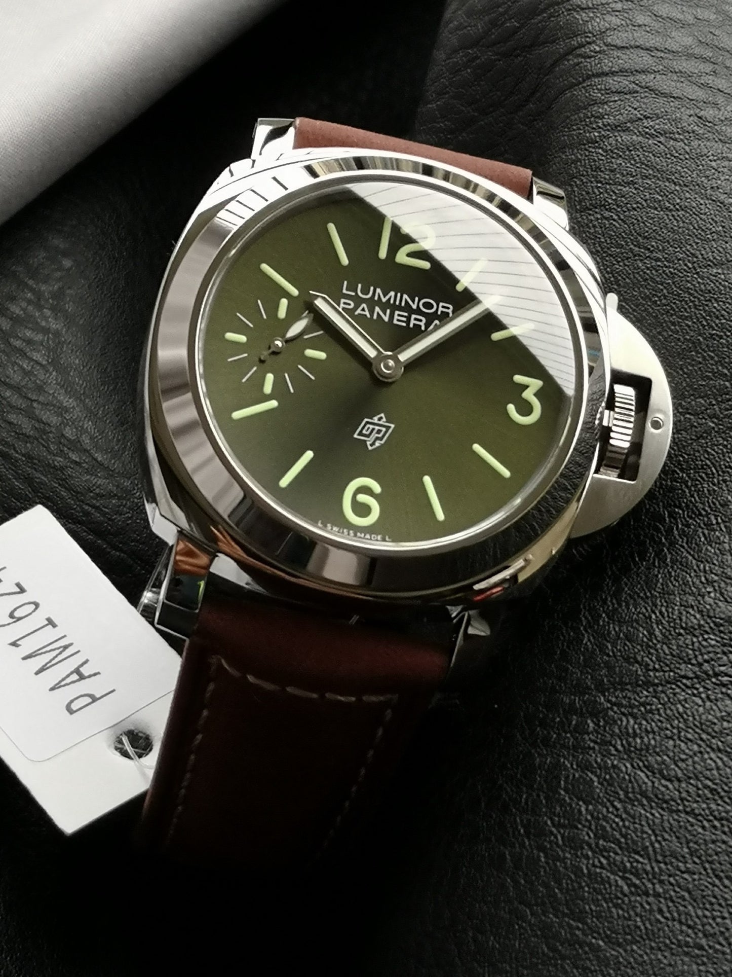Luminor Olive