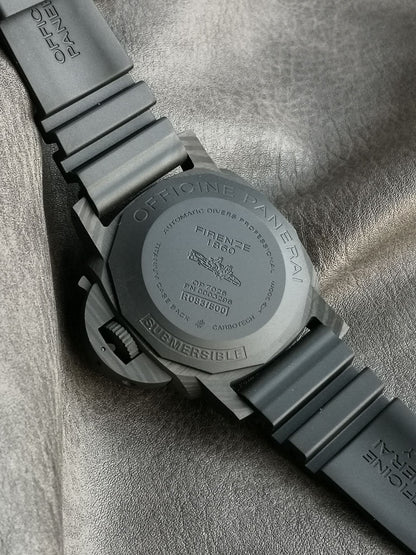 Luminor Submersible Carbotech