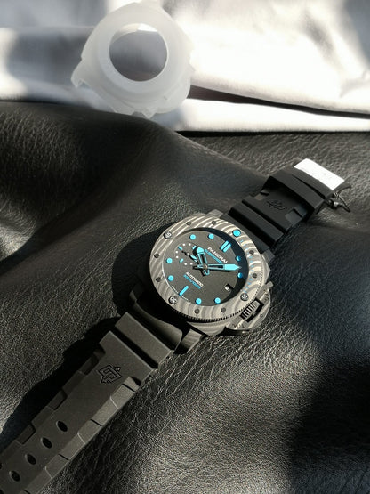 Luminor Submersible Carbotech