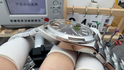 Overseas Burgundy Sunburst Dial Watch