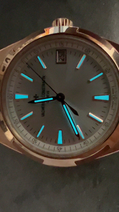 Overseas Rose Gold Silver Dial Watch