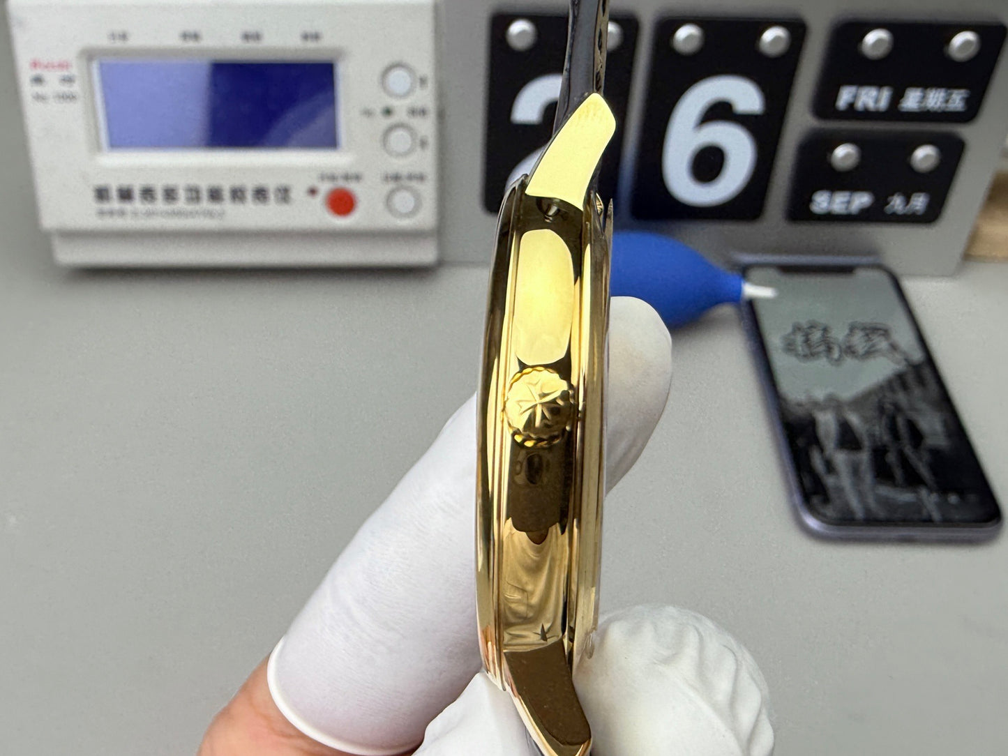 Patrimony Date Gold