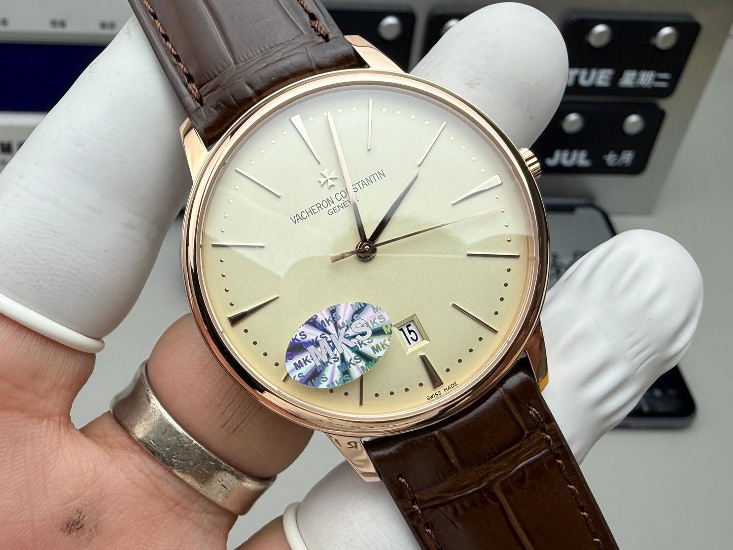 Patrimony Date Gold