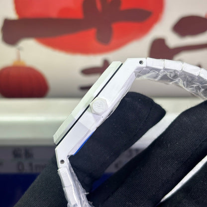 Royal Oak White Ceramic