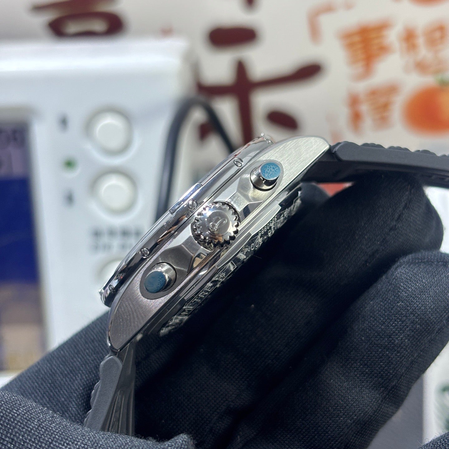 Chronomat B01