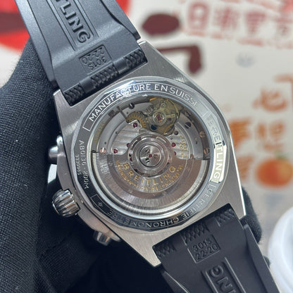 Chronomat B01