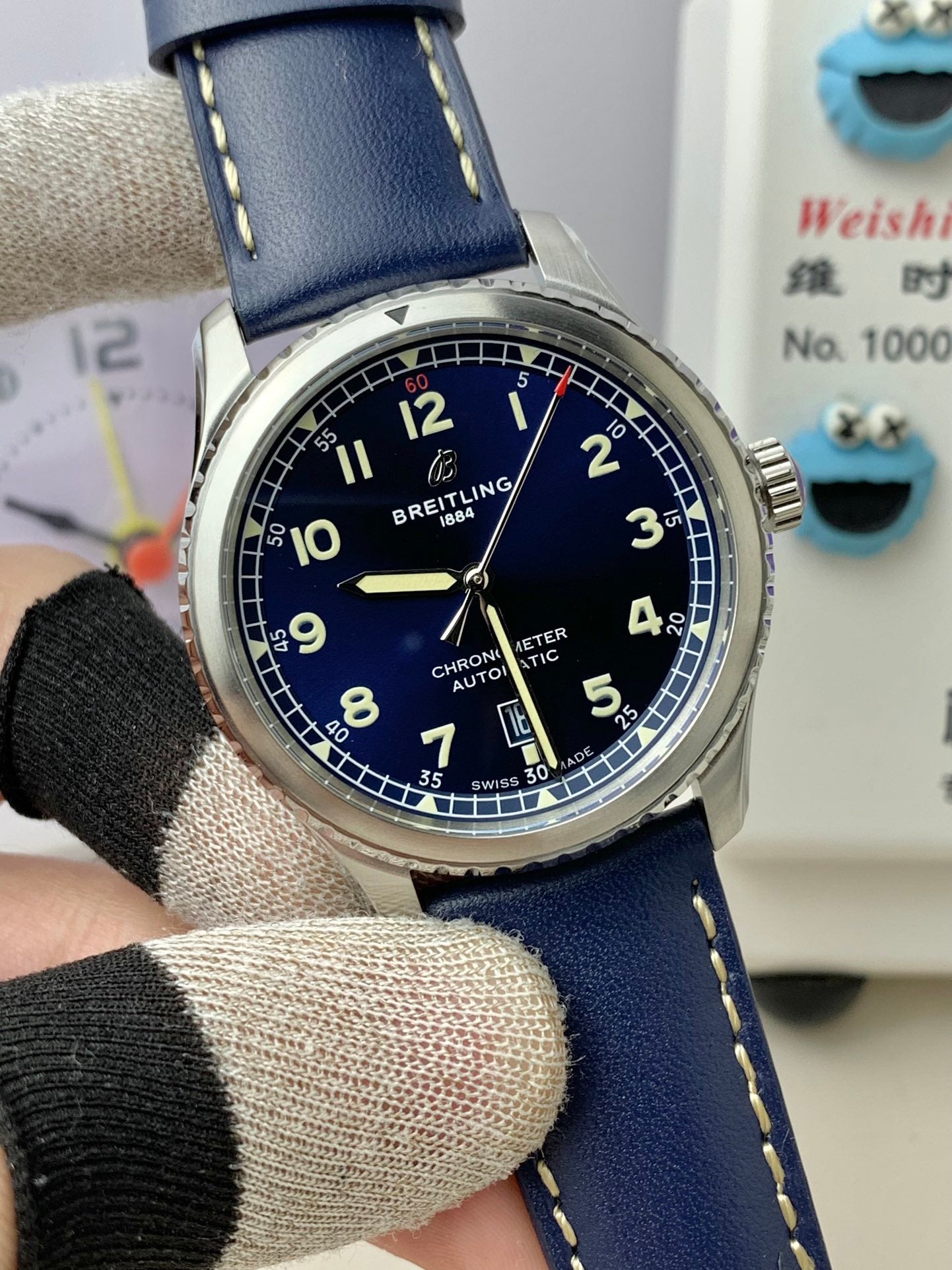 Aviator 8 Automatic