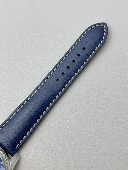 Aviator 8 Automatic