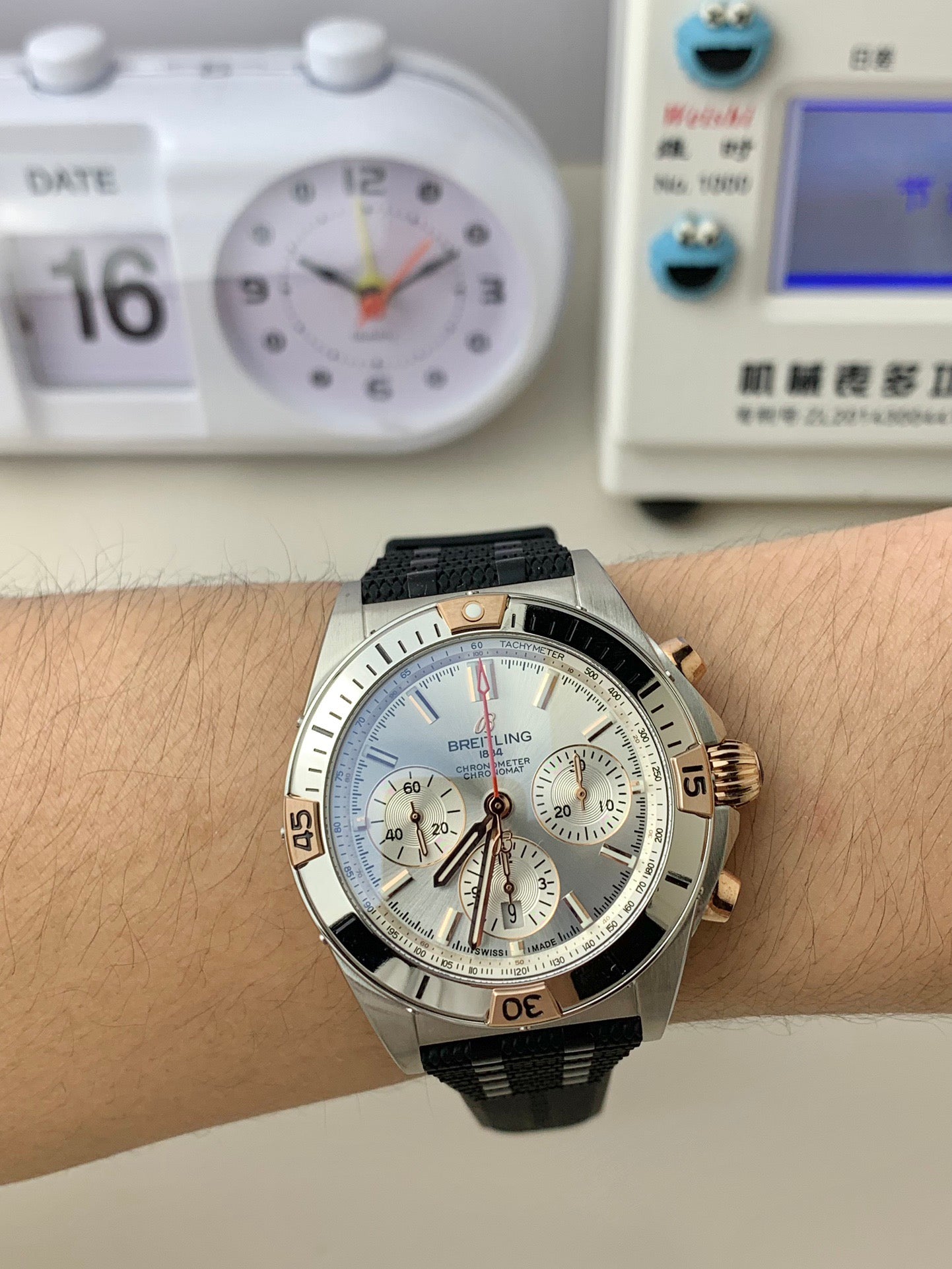 Chronomat B01