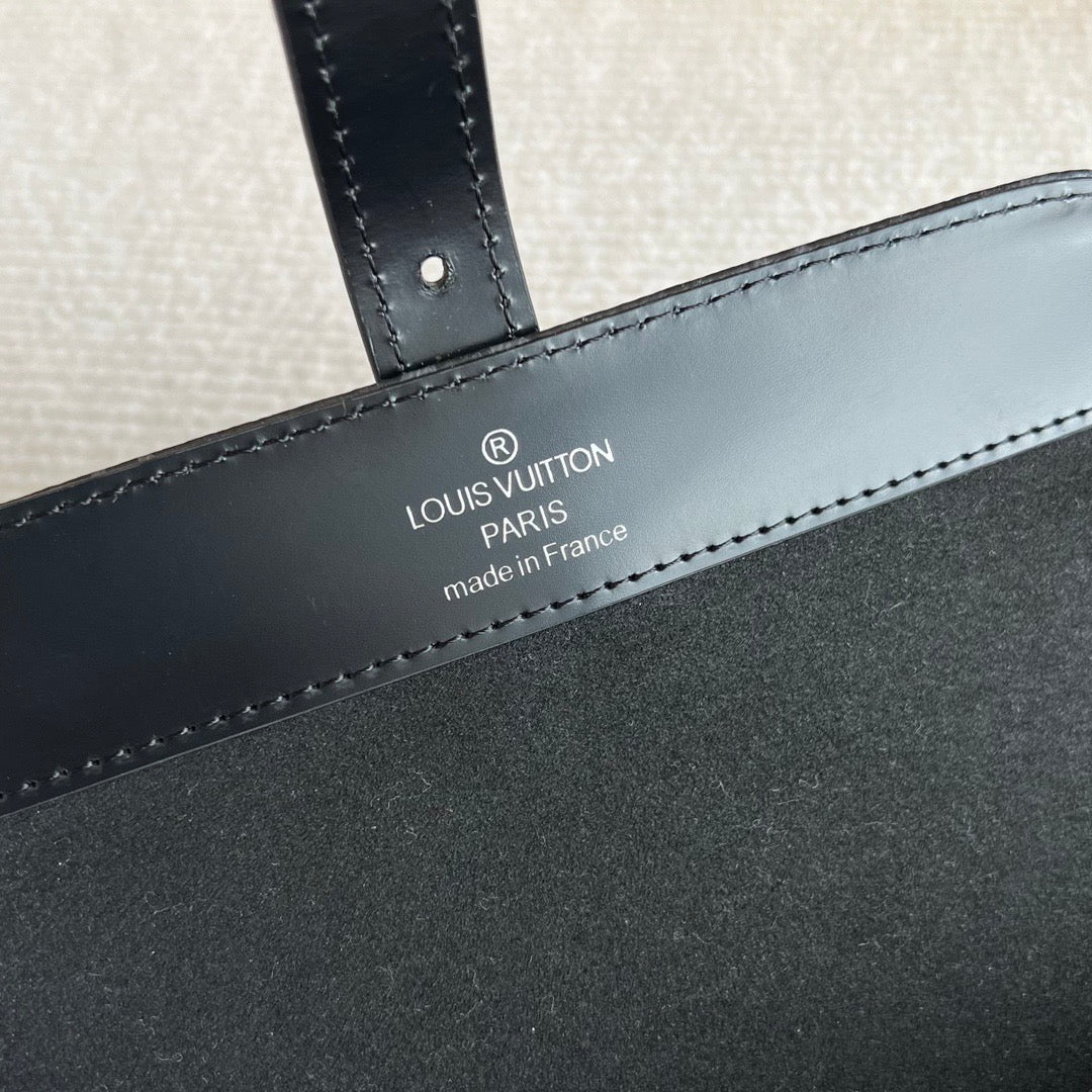 3 Watch Case