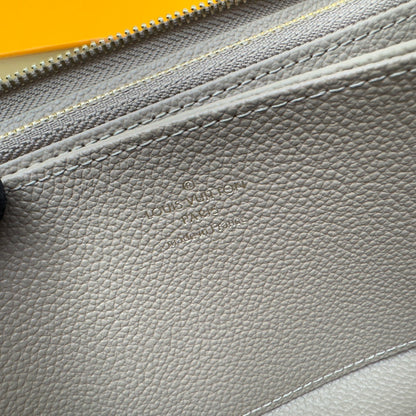 Zippy Wallet