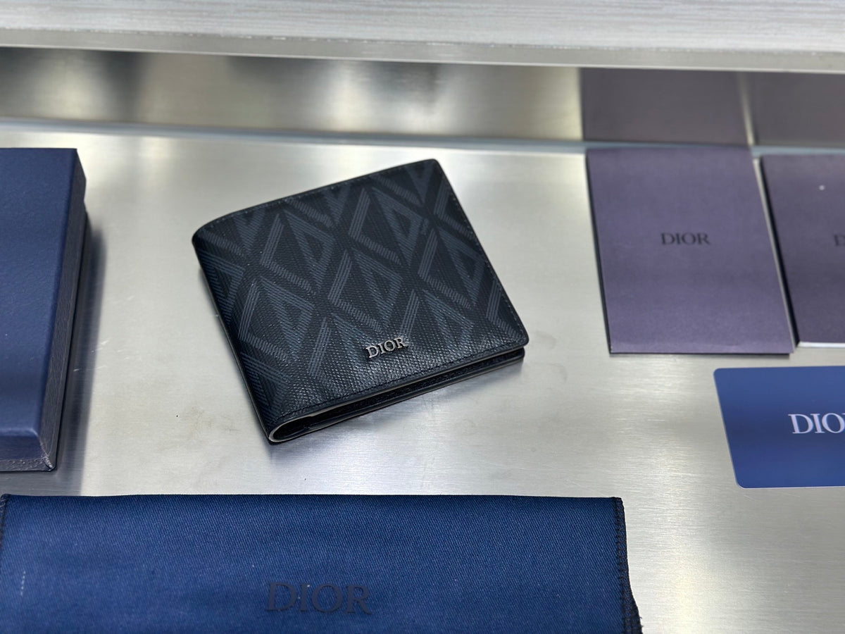 CD Diamond Bifold