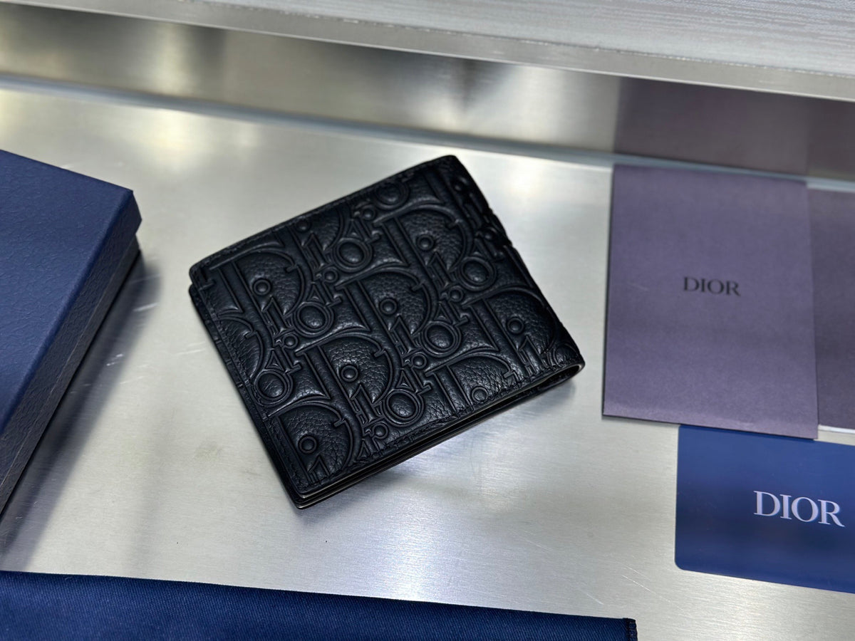 Gravity Bifold