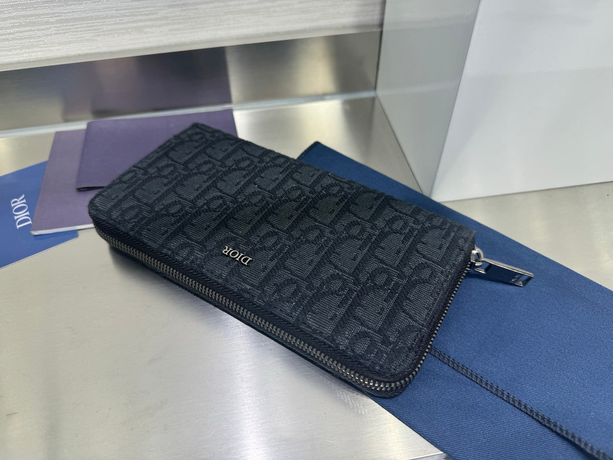 Oblique Jacquard Zipped Long